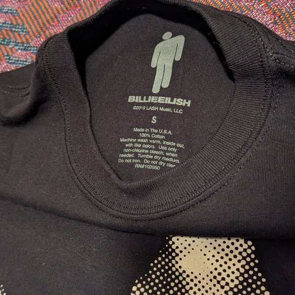 Billie Eilish Blohsh Mad Dog Wolf Shirt *RARE* - Picture 2 of 4